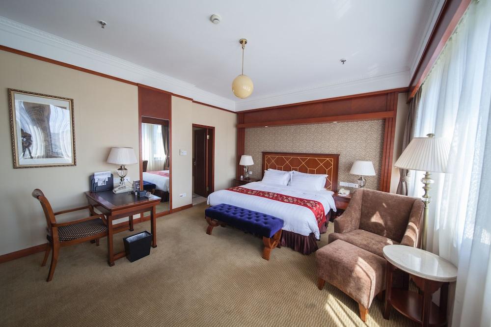 Jin Jiang Park Hotel Shanghai Bagian luar foto