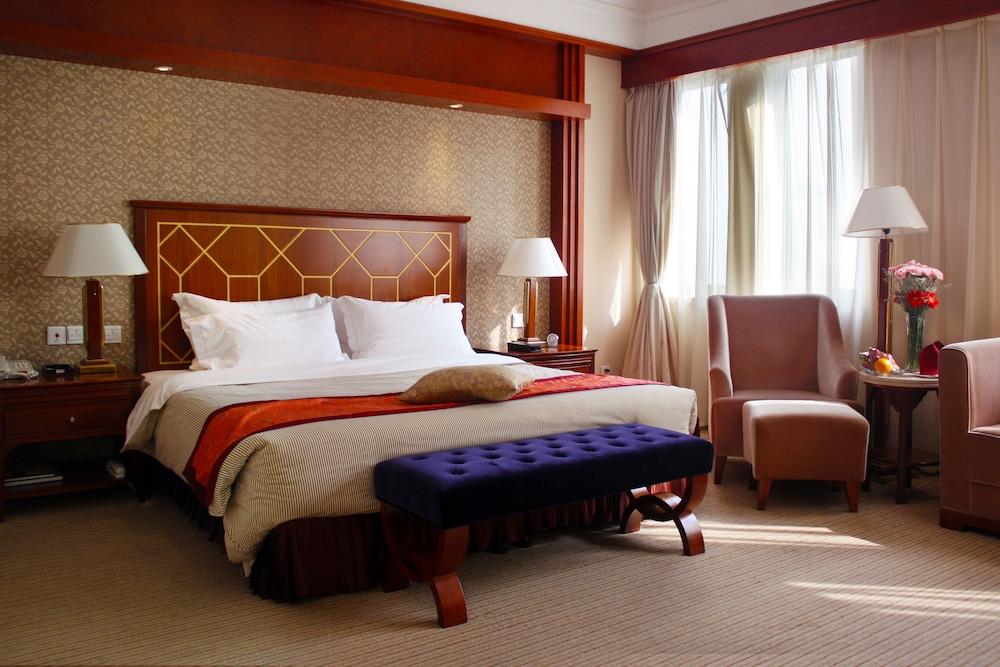 Jin Jiang Park Hotel Shanghai Bagian luar foto