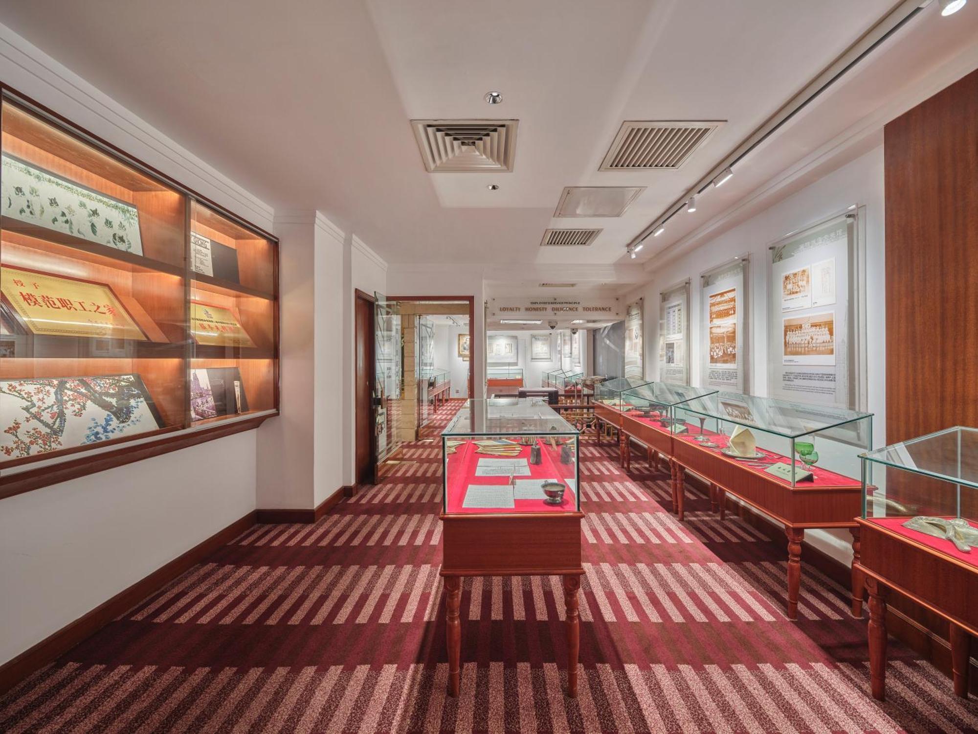 Jin Jiang Park Hotel Shanghai Bagian luar foto