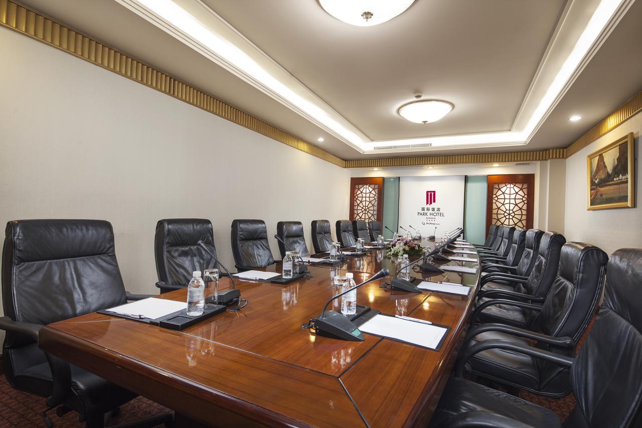 Jin Jiang Park Hotel Shanghai Bagian luar foto