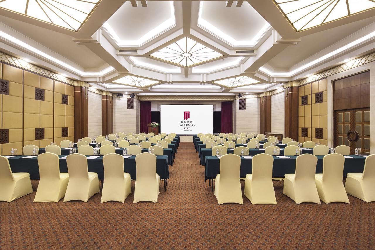 Jin Jiang Park Hotel Shanghai Bagian luar foto