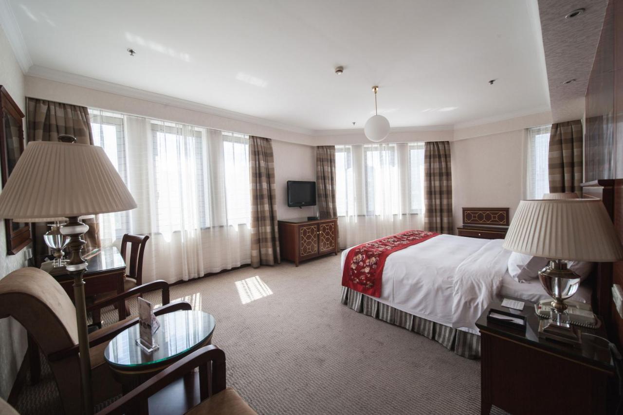 Jin Jiang Park Hotel Shanghai Bagian luar foto